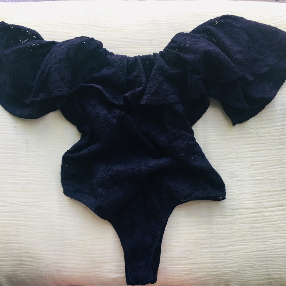 Black stretch volant eyelet bodysuit M